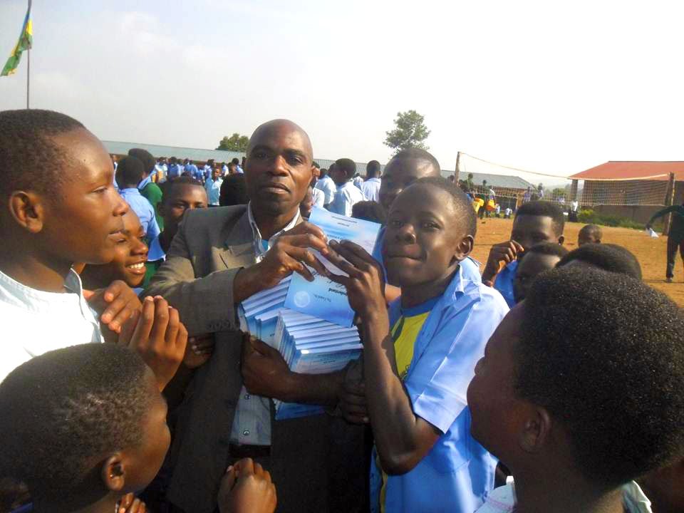 students book distribution2