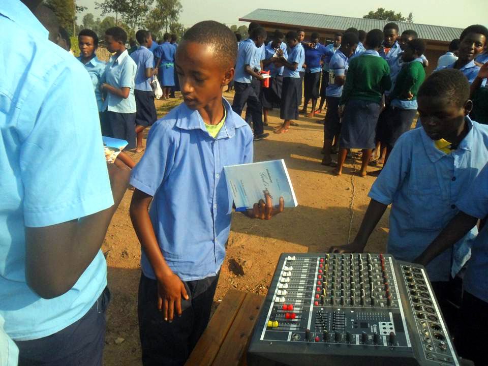 students book distribution3