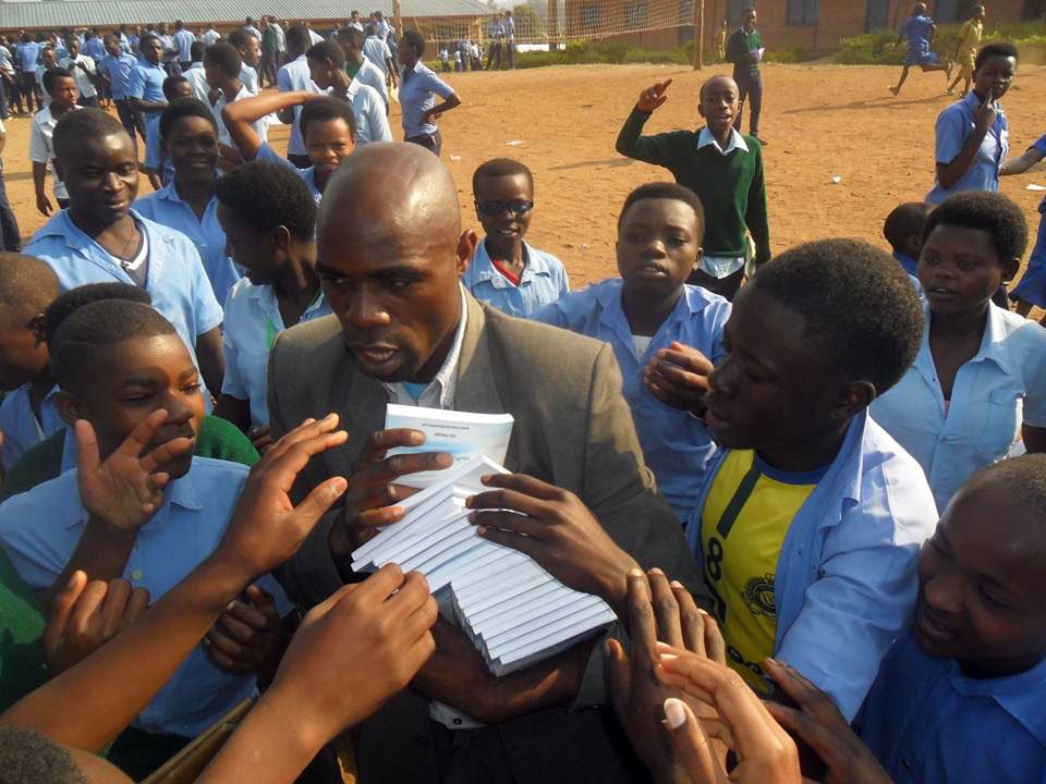 students book distribution4